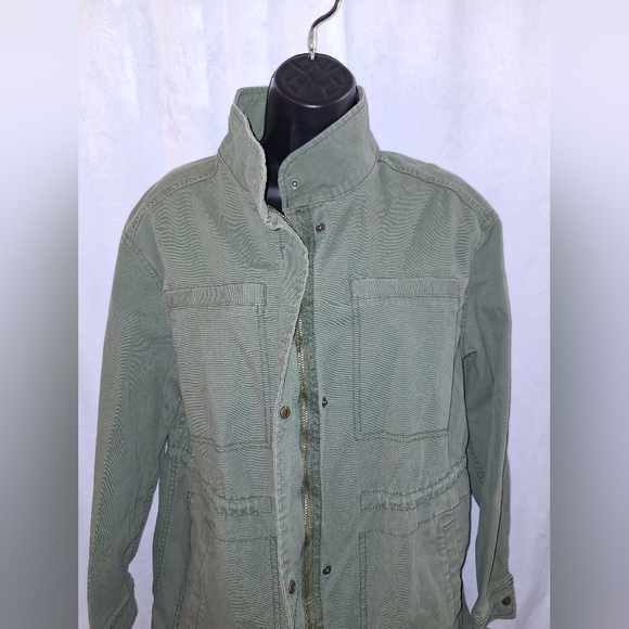 Women's Green Jacket - Picture 2 of 5